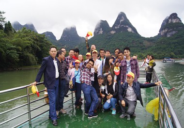 2015年800彩票全体员工桂林旅游